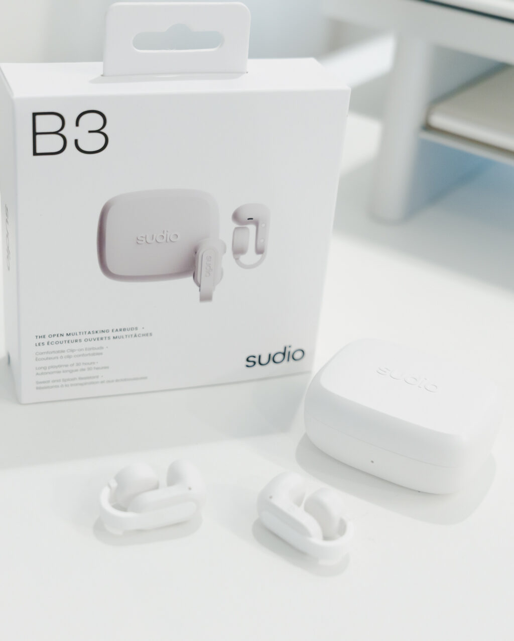 Sudio B3 レビュー／北欧デザインでスタイリッシュなイヤーカフ型ワイヤレスイヤホン。軽い付け心地でながら聴きに最適