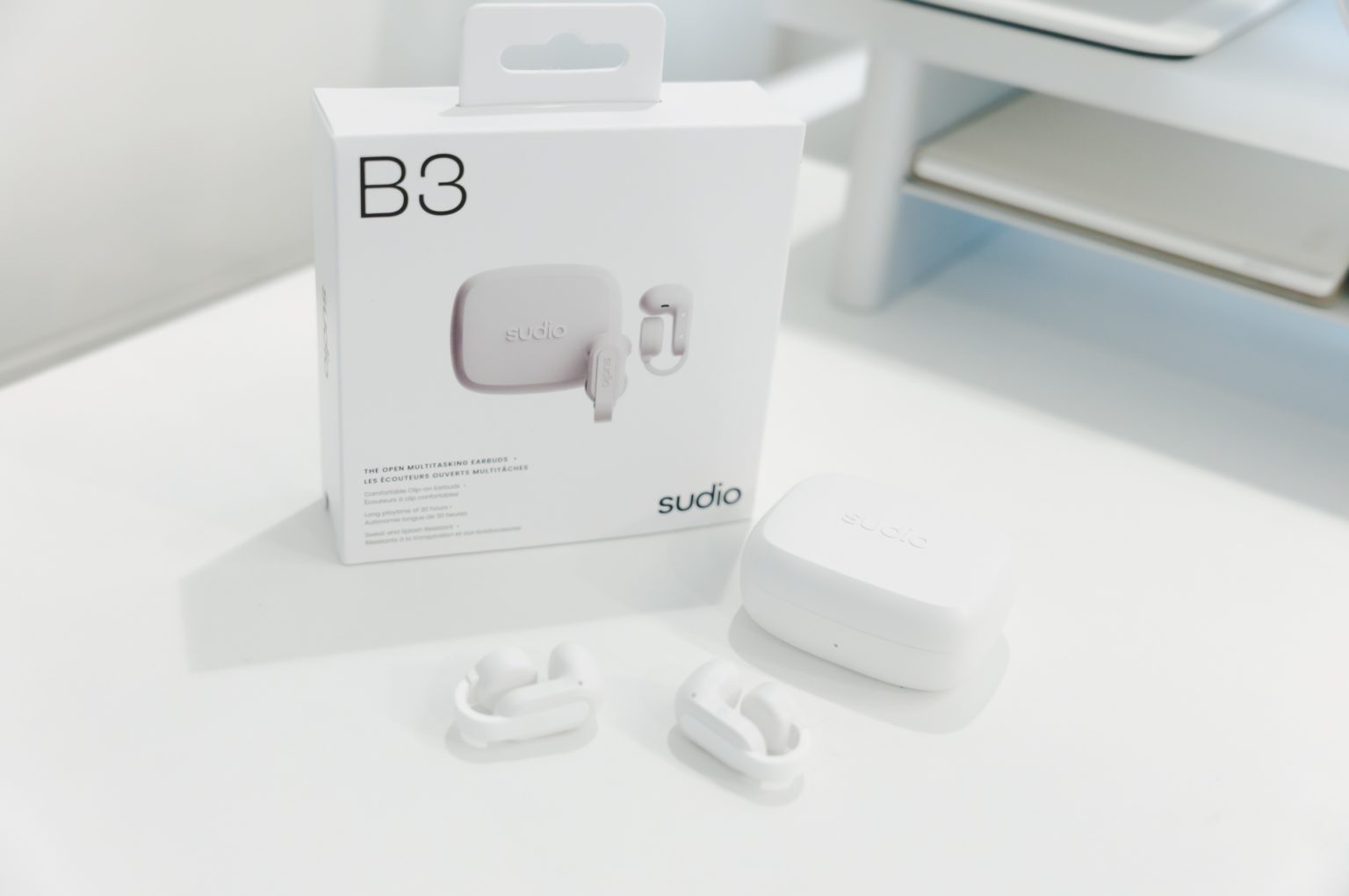 Sudio B3 レビュー／北欧デザインでスタイリッシュなイヤーカフ型ワイヤレスイヤホン。軽い付け心地でながら聴きに最適