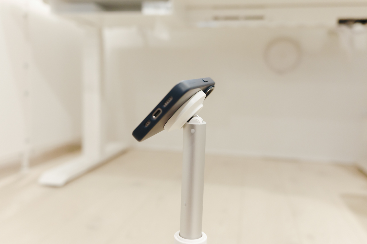 KraftGeek JustTap Magnetic Phone Tripod レビュー/MagSafe対応のスマホ向け三脚。スマホで写真・動画撮影するならぜひ導入したい 26 アダプタなども必要とせず、非常に手軽に使える