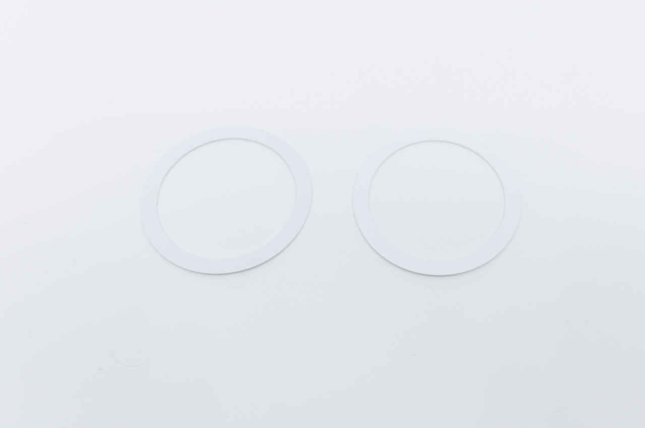 KraftGeek JustTap Magnetic Phone Tripod レビュー/MagSafe対応のスマホ向け三脚。スマホで写真・動画撮影するならぜひ導入したい 11 マグネットシール