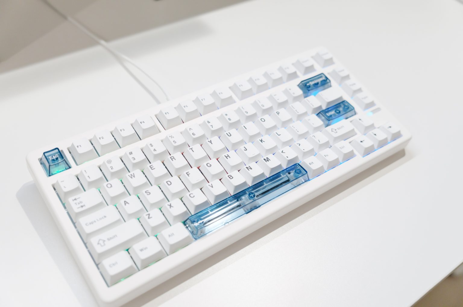 EPOMAKER HE80 レビュー／ホールエフェクトスイッチ採用、ラピッドトリガー対応。コスパが良すぎる高性能ゲーミングキーボード