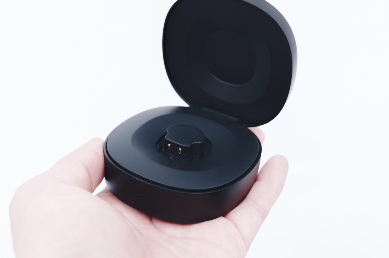 充電ケースはバッテリー内蔵