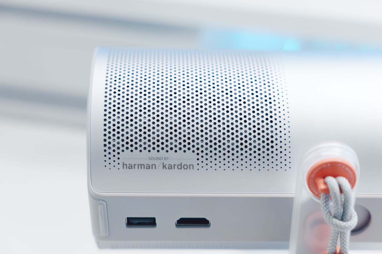 スピーカーは「harman/kardon」製のものが搭載