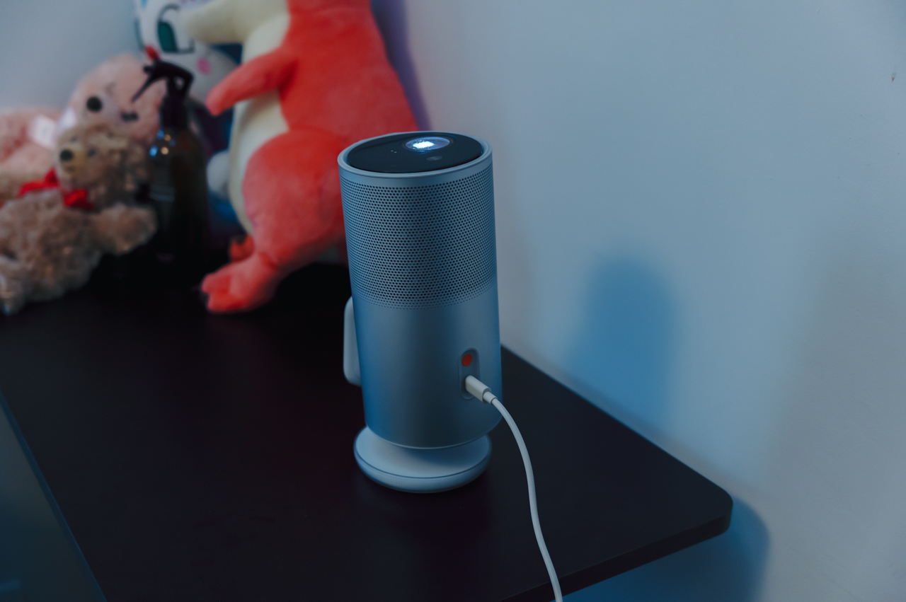 投影時も動作音はほぼしない