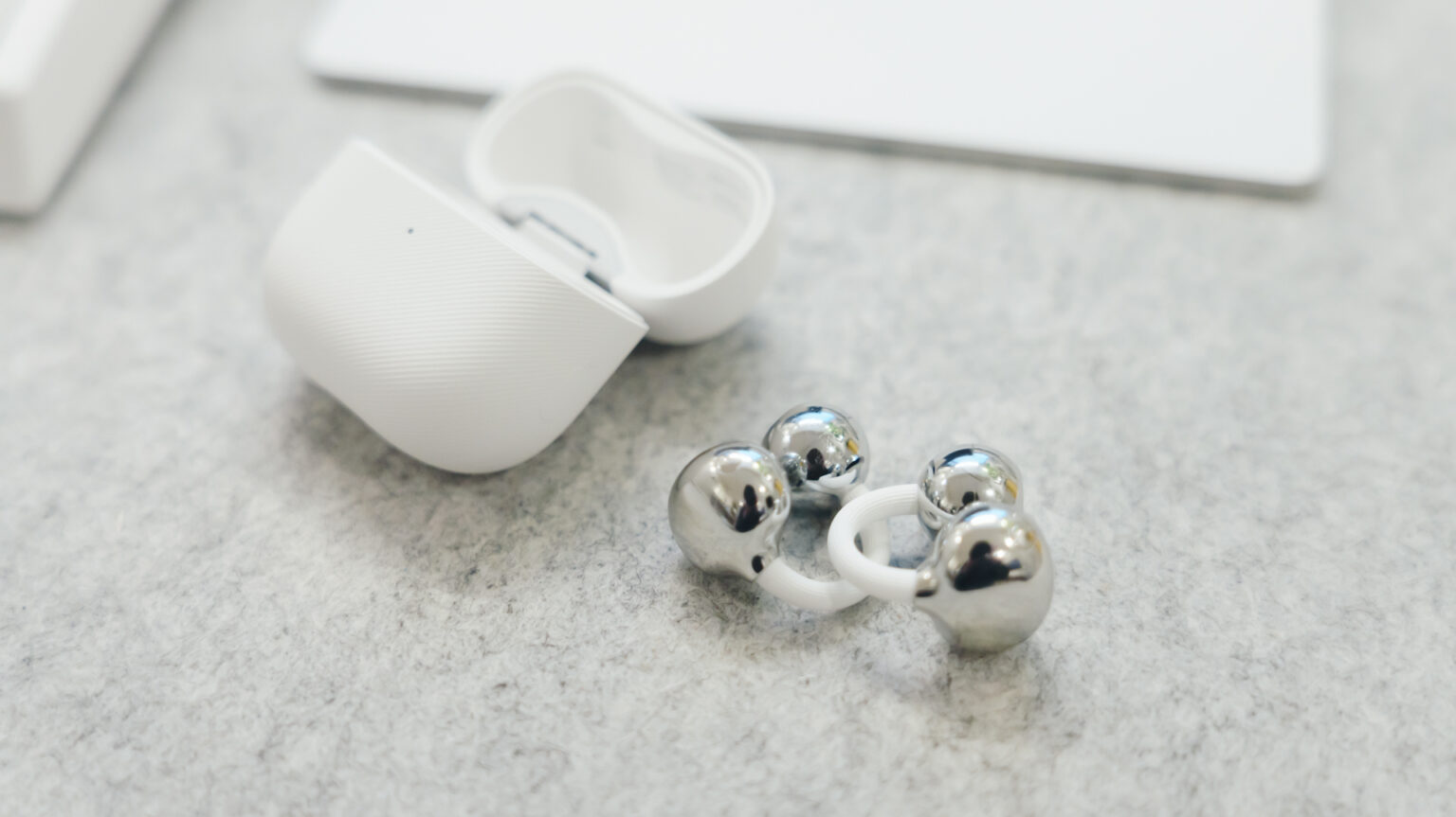 HUAWEI FreeClip 2 レビュー／イヤーカフ史上最高の装着感と良好な音質を実現