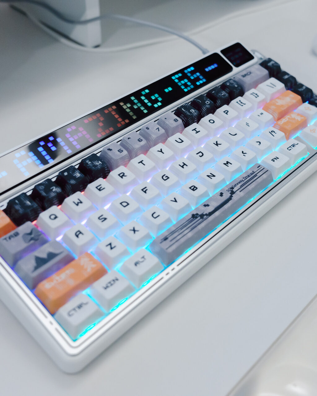 LEOBOG AMG65JP レビュー／ドットマトリクス搭載65%キーボードのメリット・デメリット