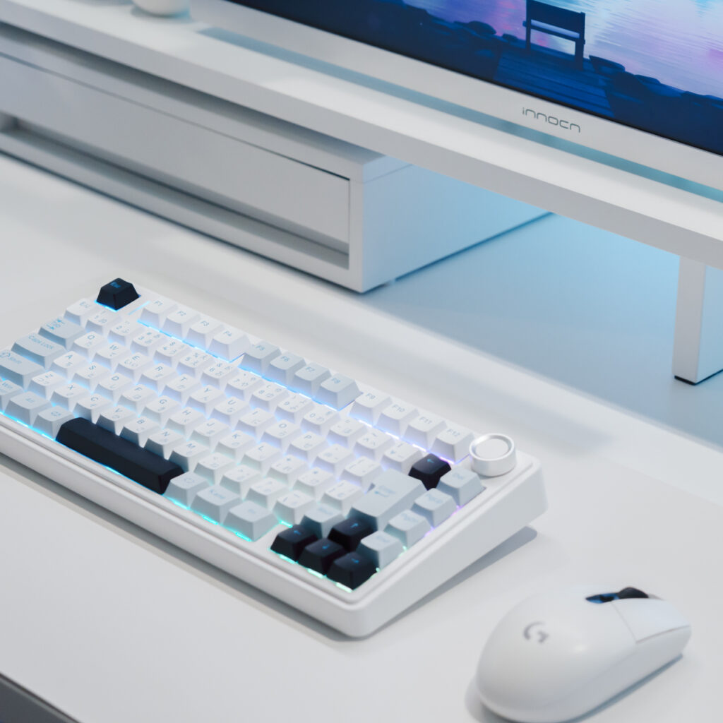 AULA F75J レビュー／JIS配列でこのコトコト感。人気キーボードのメリット・デメリットを解説