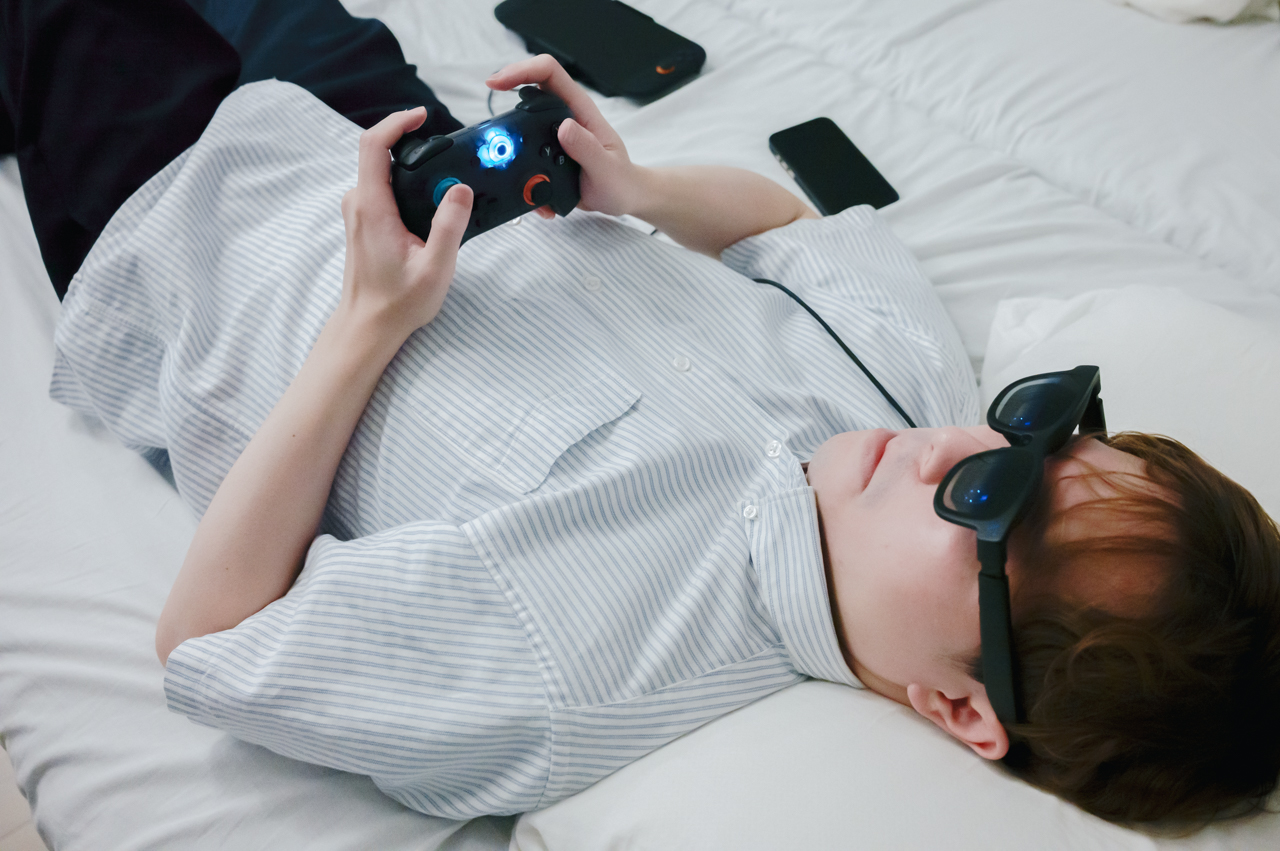 寝ながらのSwitchは最高…