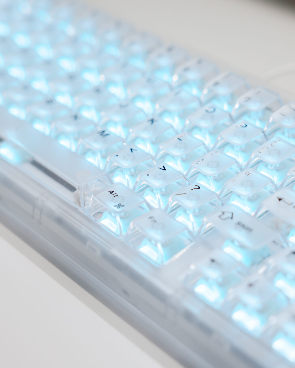EPOMAKER HE65 V2 TMR レビュー／磁気もメカニカルも挿せる65%キーボード