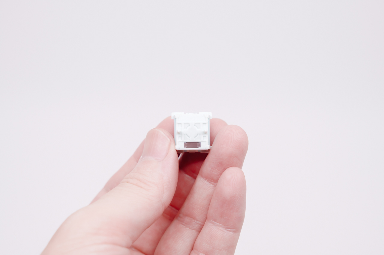 EPOMAKER Creamy Jade Magnetic Switchのスイッチ部分